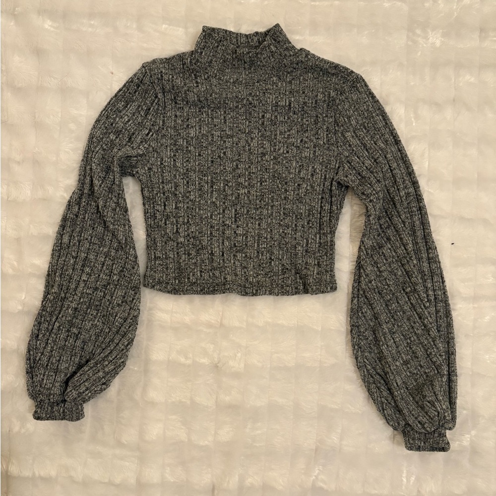 HYFVE gray billow sleeve sweater